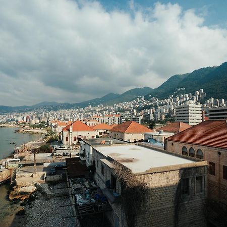 Holiday Suites Hotel & Beach Resort Jounieh Exterior foto