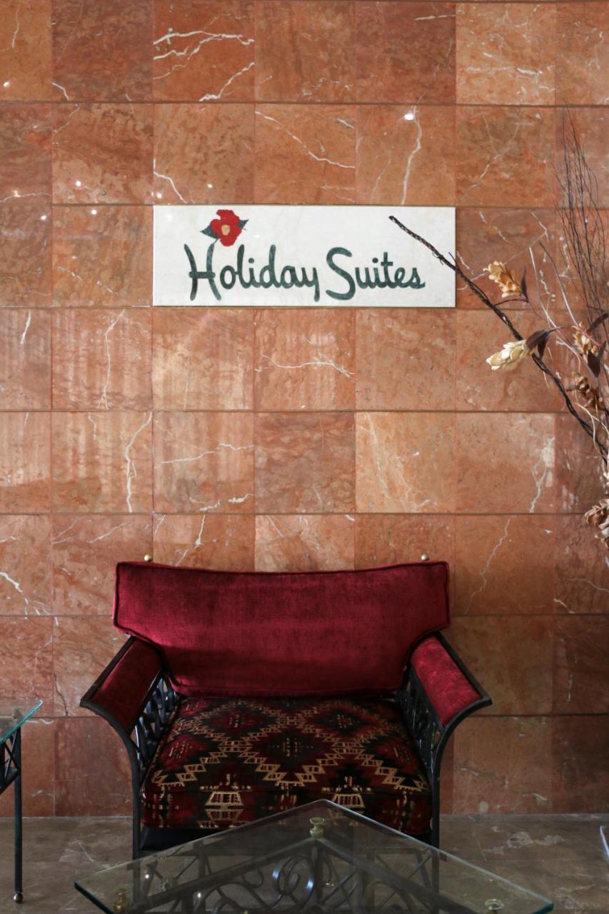 Holiday Suites Hotel & Beach Resort Jounieh Exterior foto